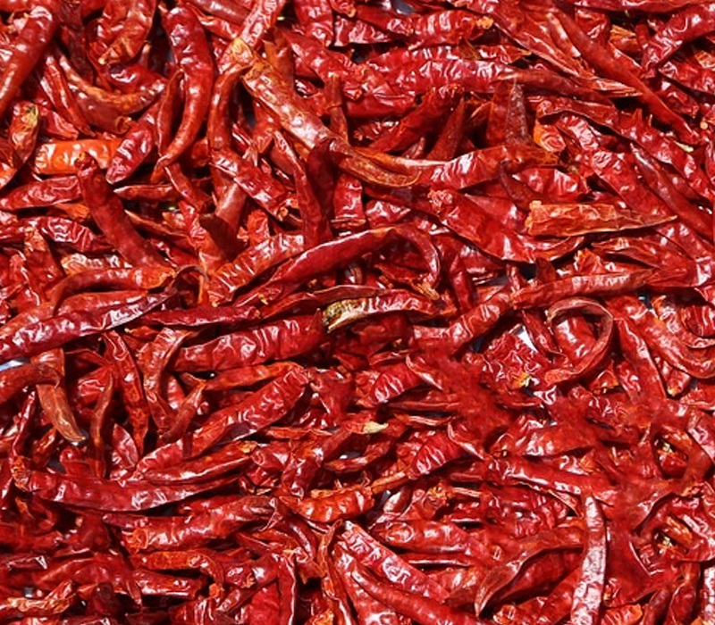 red chilli whole